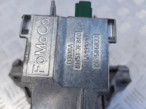 Green-Connector-